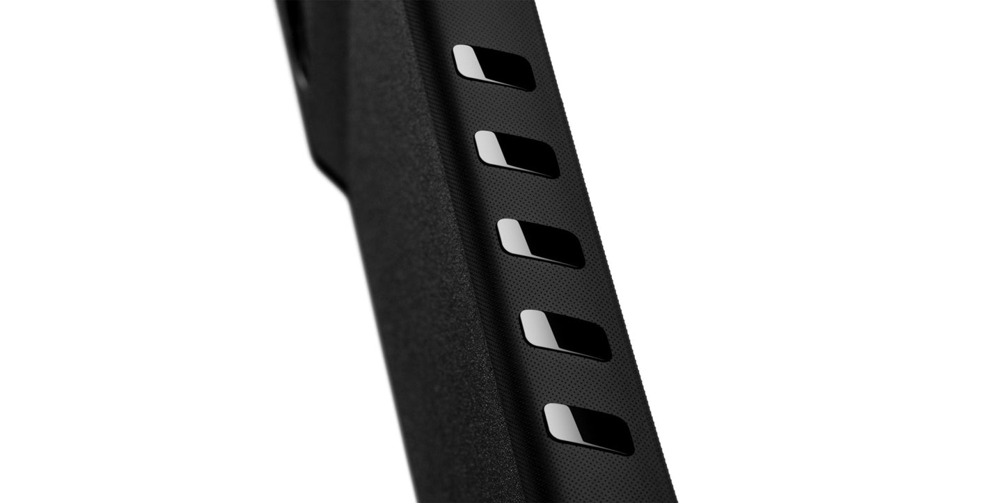 iPhone 17 Cases