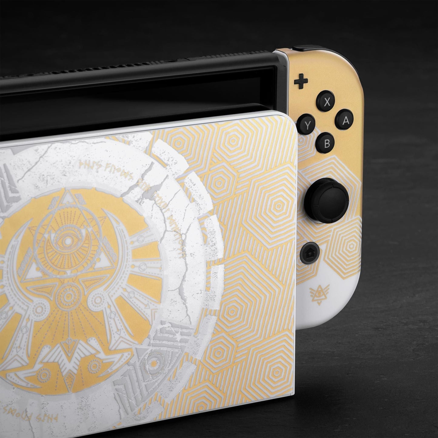 Clone of the Kingdom Â» Special Edition Drop Â» dbrand