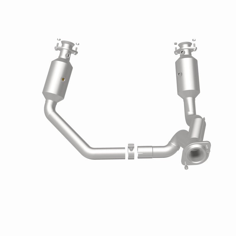 MagnaFlow 19-24 Ram 1500 5.7L OEM Grade Federal/EPA Compliant Direct-Fit Catalytic Converter