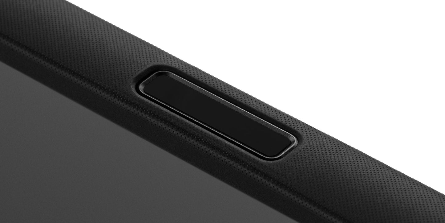 iPhone 17 Cases